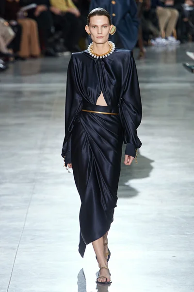 Look 6